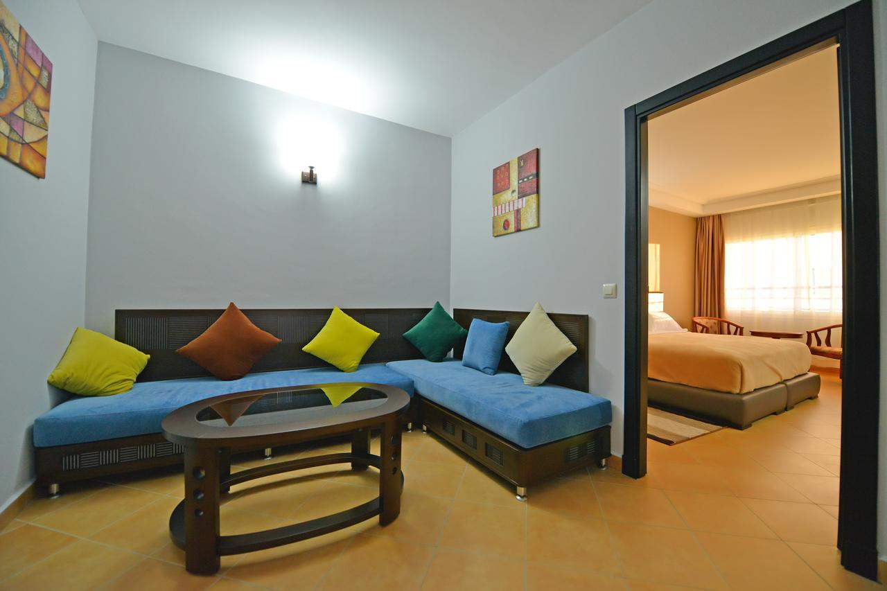 Hotel Suite Martil Bagian luar foto
